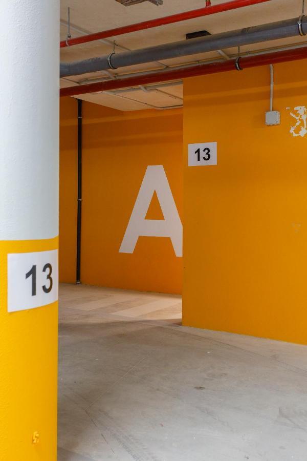 Poseidon Beach Apartment & Parking By Cadiz4Rentals מראה חיצוני תמונה