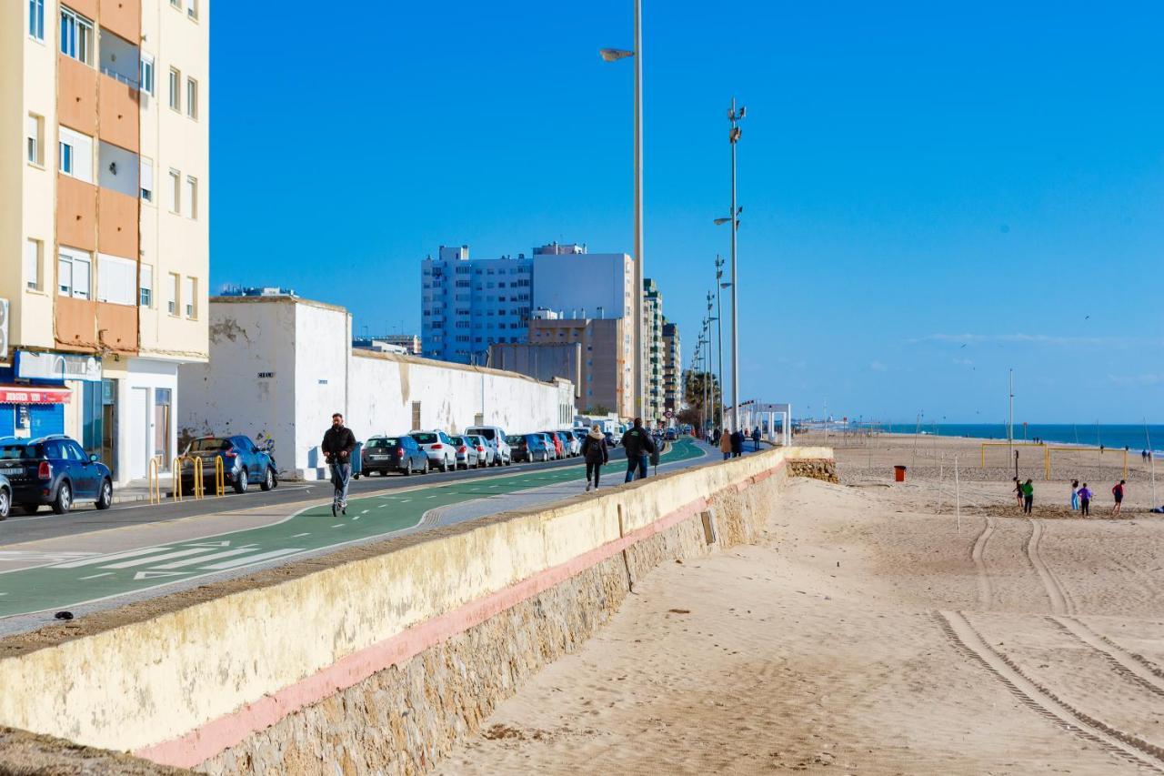 Poseidon Beach Apartment & Parking By Cadiz4Rentals מראה חיצוני תמונה